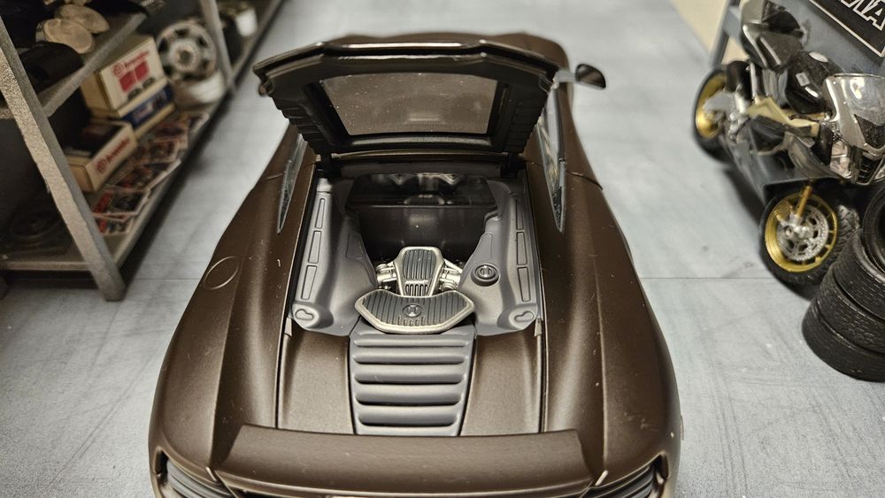 DieCast модел McLaren MP4 12C 1:18 Minichamps