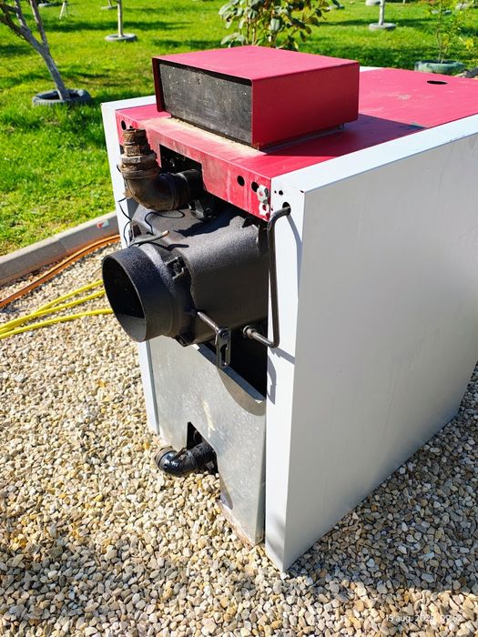 Viadrus 5 elemenți 25 kw folosită ocazional