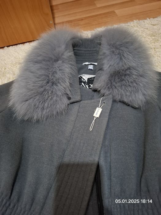 Palton nou cu blana naturală - mărimea 38