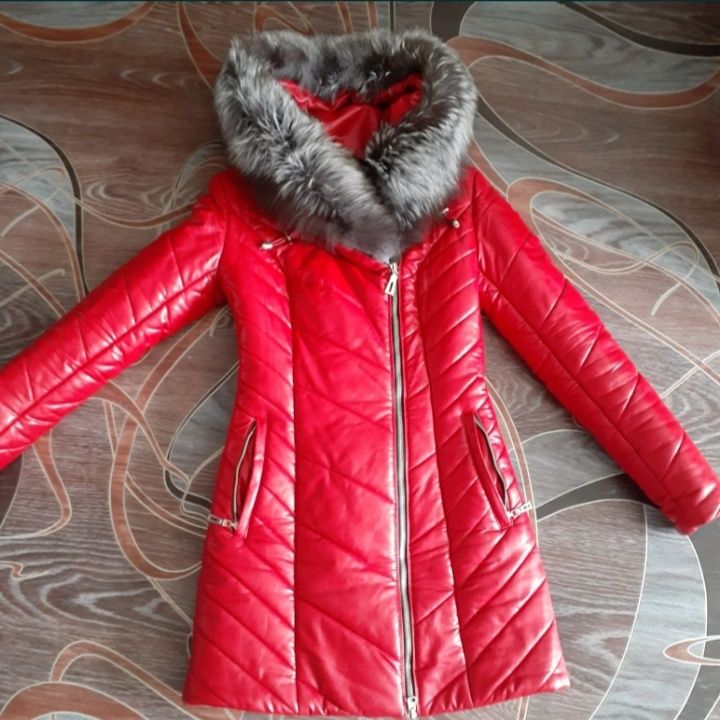 Продам кожаную куртку