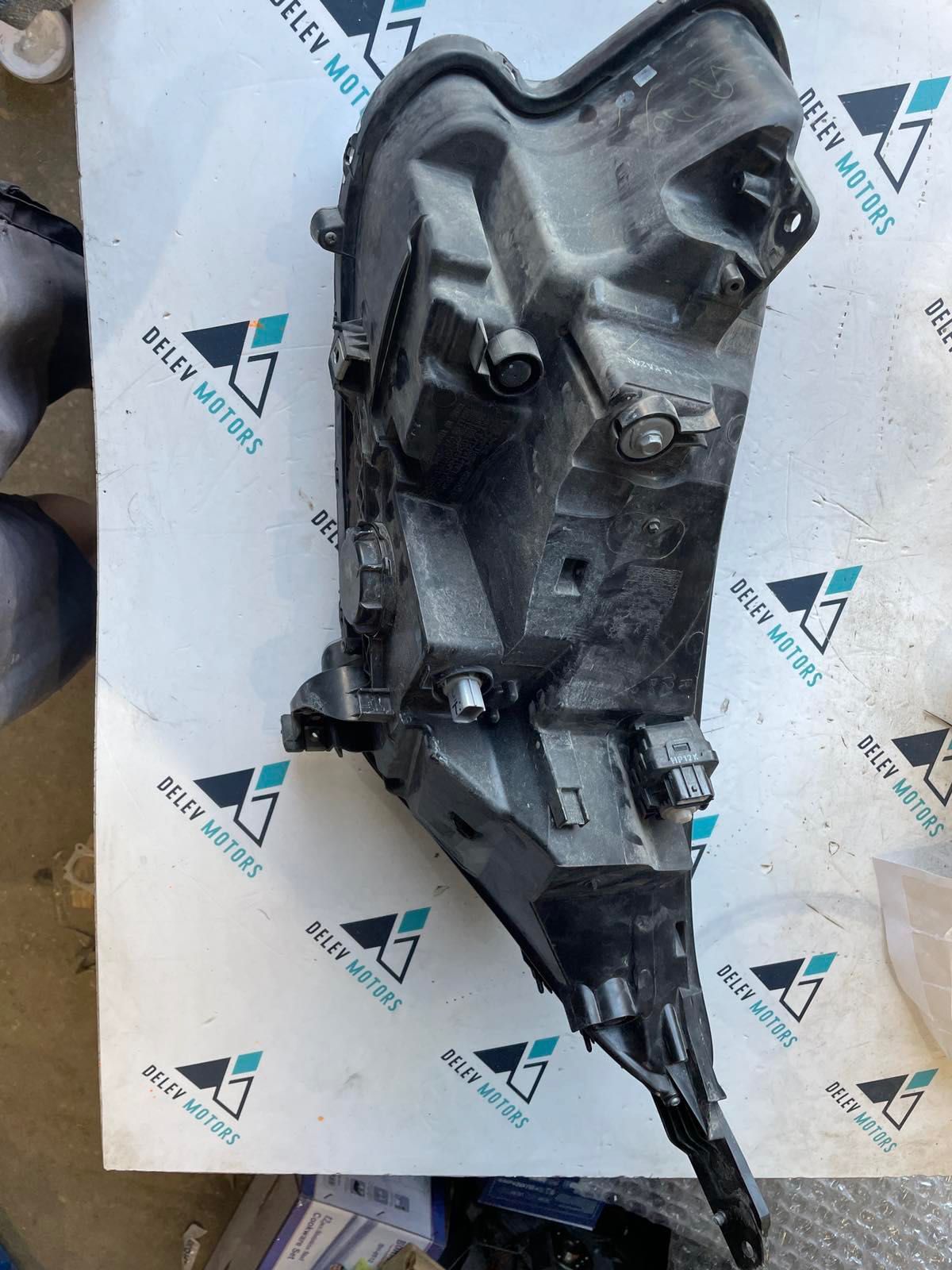 Десен Full led фар от Honda CRV 2022 г.