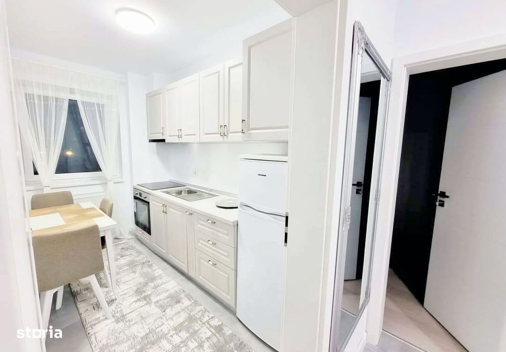 Dau în chirie apartament decomandat 2 camere-cartier Prima Oneștilor