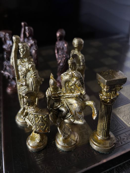 Шахматы металические .