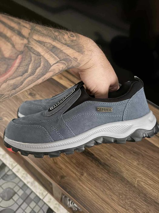 Маратонки ZAROTRAVEL номер 43