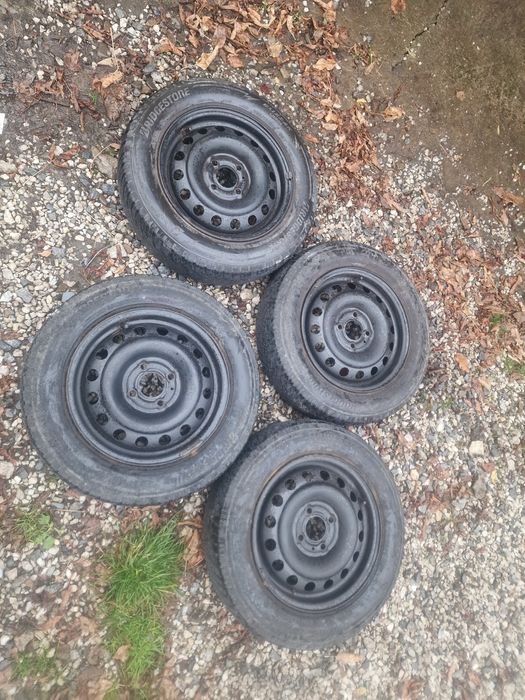 Vand roti 14" cauciucuri iarna 165/70/14