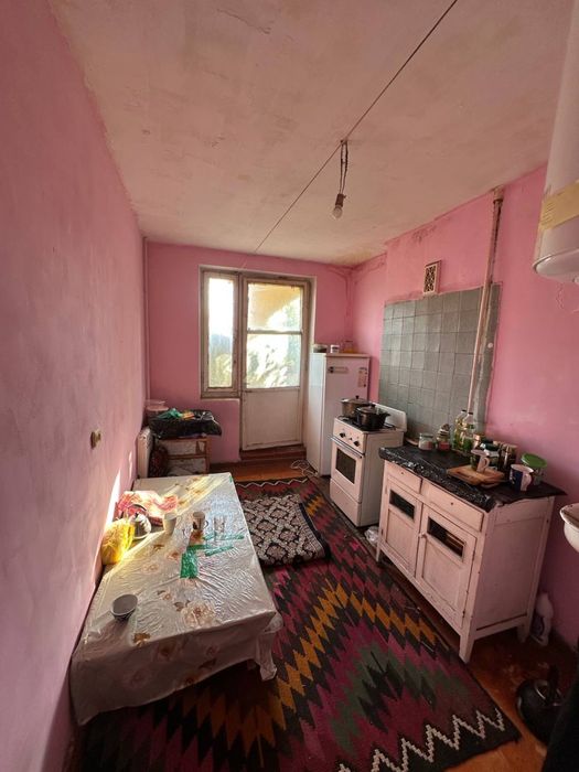 Продается 2х комнатная квартира