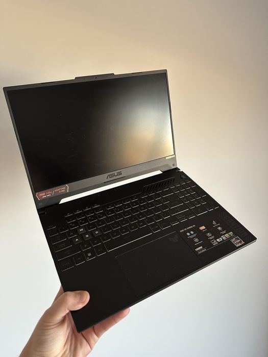 ASUS TuF Gaming A15 RTX 4060 8GB, 32GB RAM, Ryzen 7