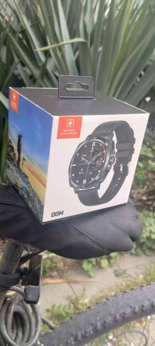 Смарт часовник Swiss Military Dom 4