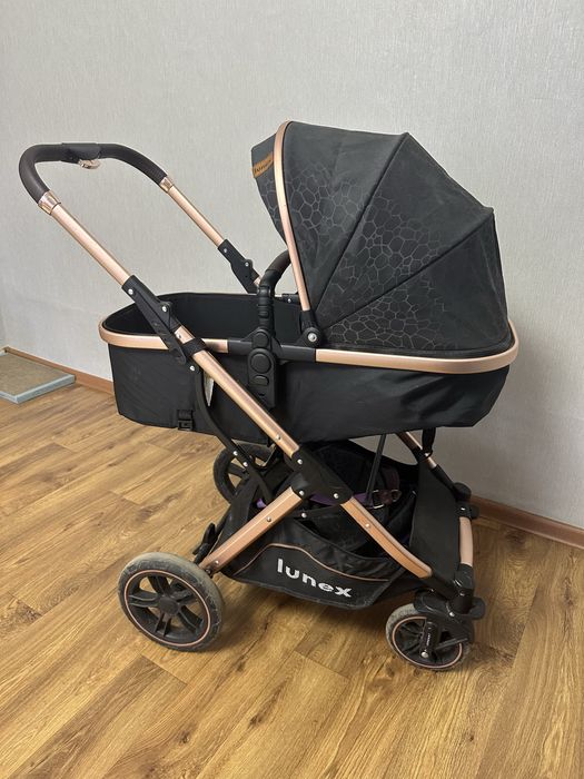 Продам коляску
