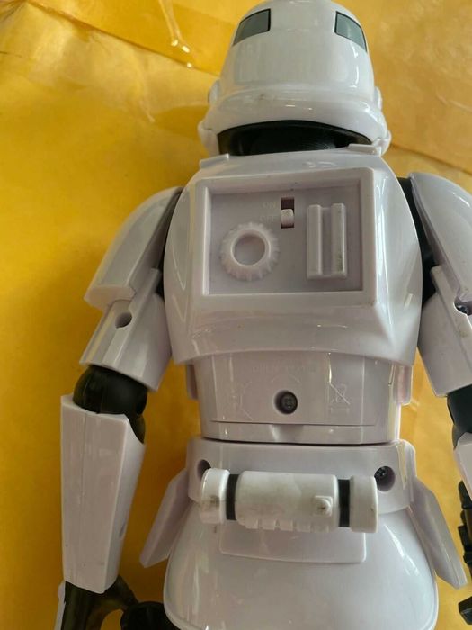 Star Wars Imperial Talking  Stormtrooper  - VORBITOR !