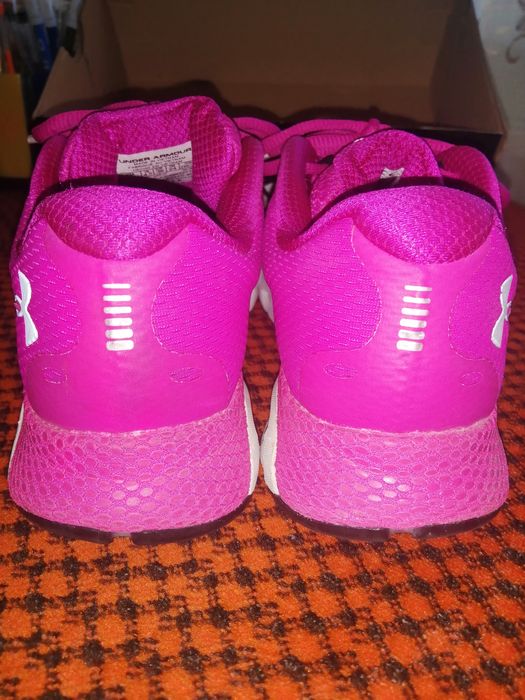 Adidași UNDER ARMOUR nr 38