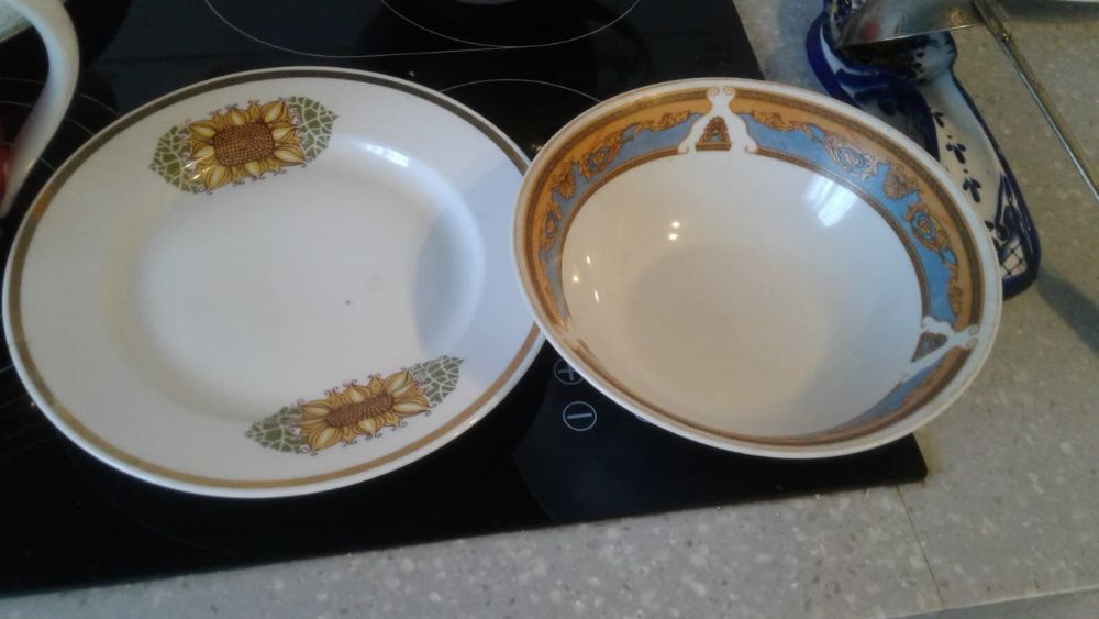 Тарелки ложки  вилки чайник стакан стопки фужер  самоварУдоб забр