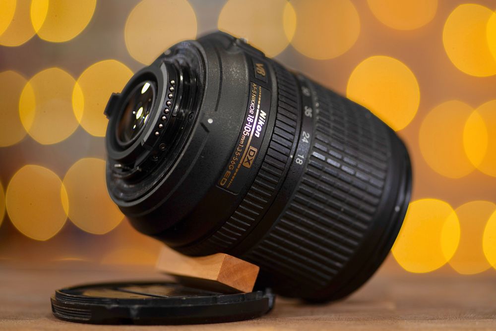 Nikon AF-S 18-105mm f/3.5-5.6G ED VR обектив Никон
