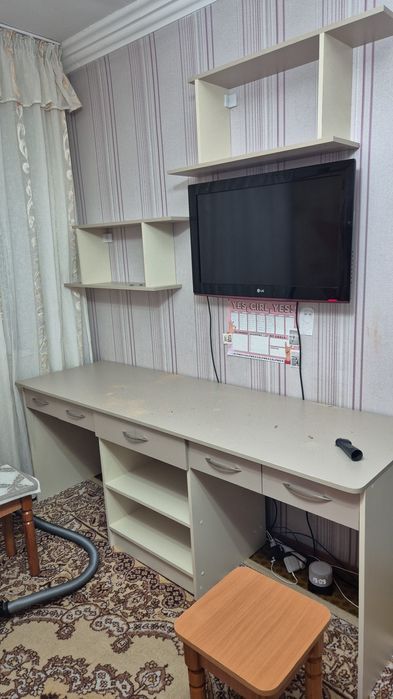 Стол письменный,  СРОЧНО!!!