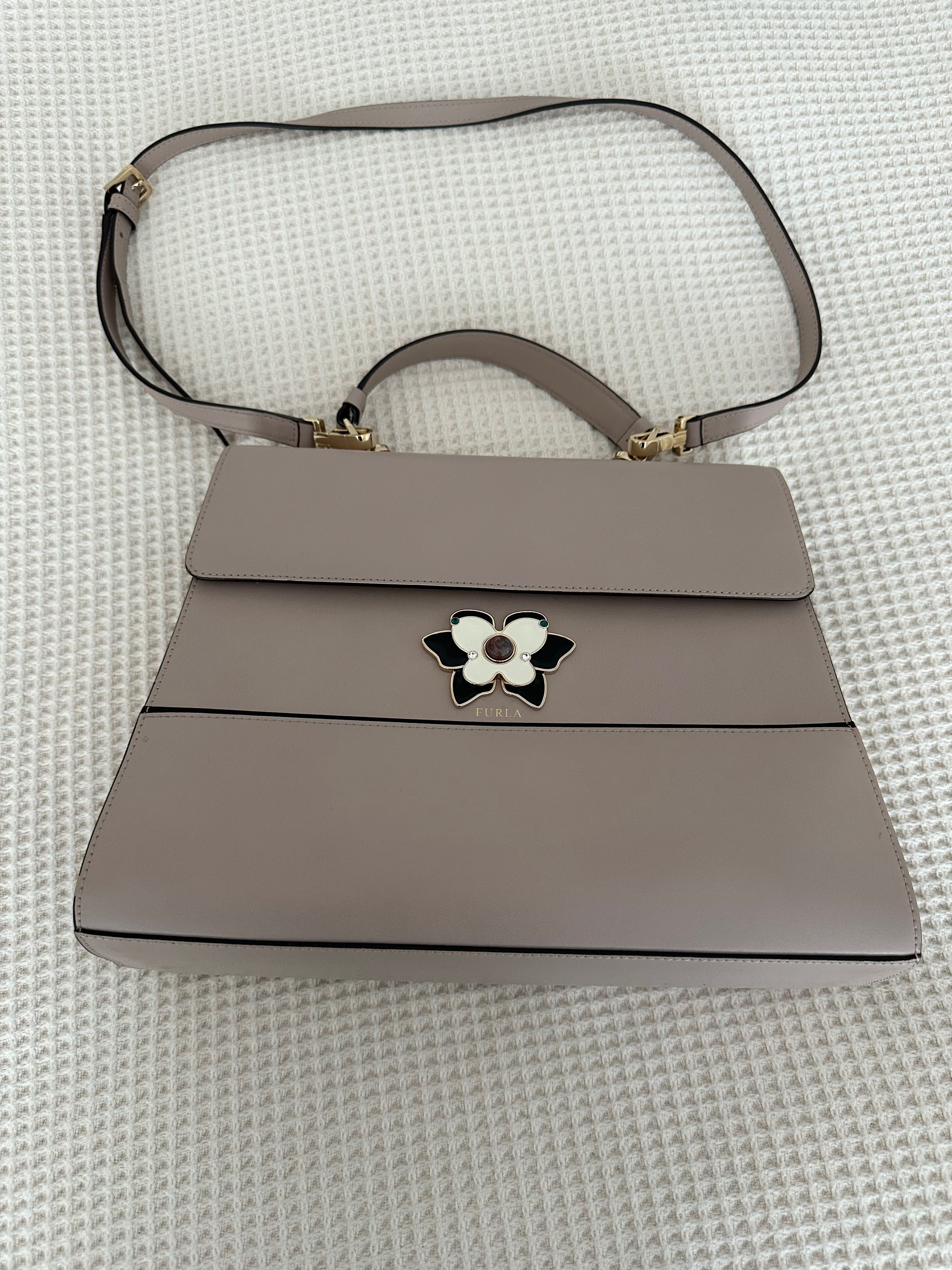 Дамска елегантна чанта на Furla