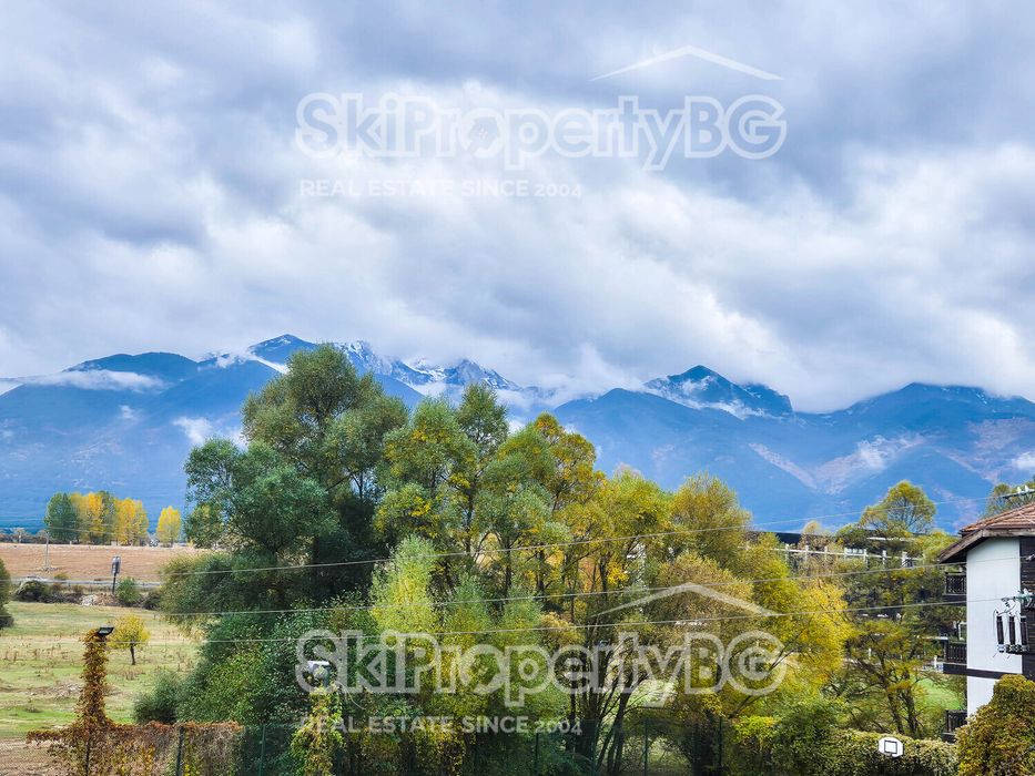 Двустаен апартамент с гледка!