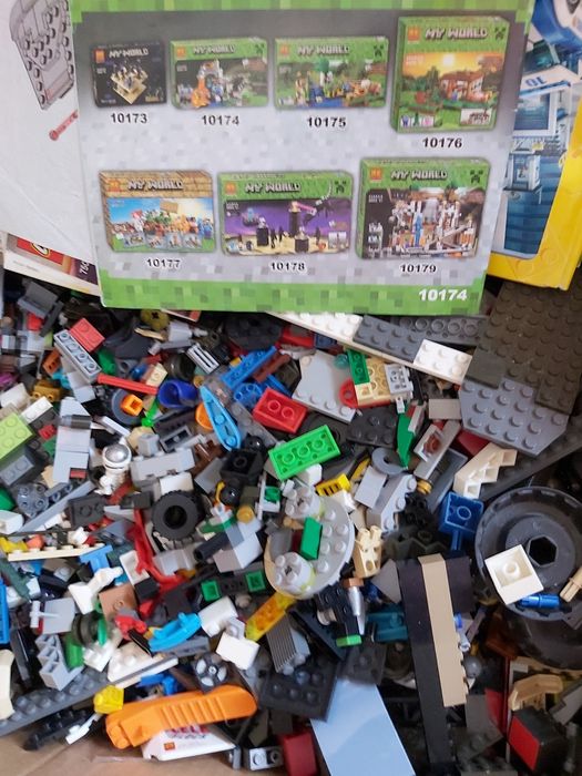 Лего оригинал продам