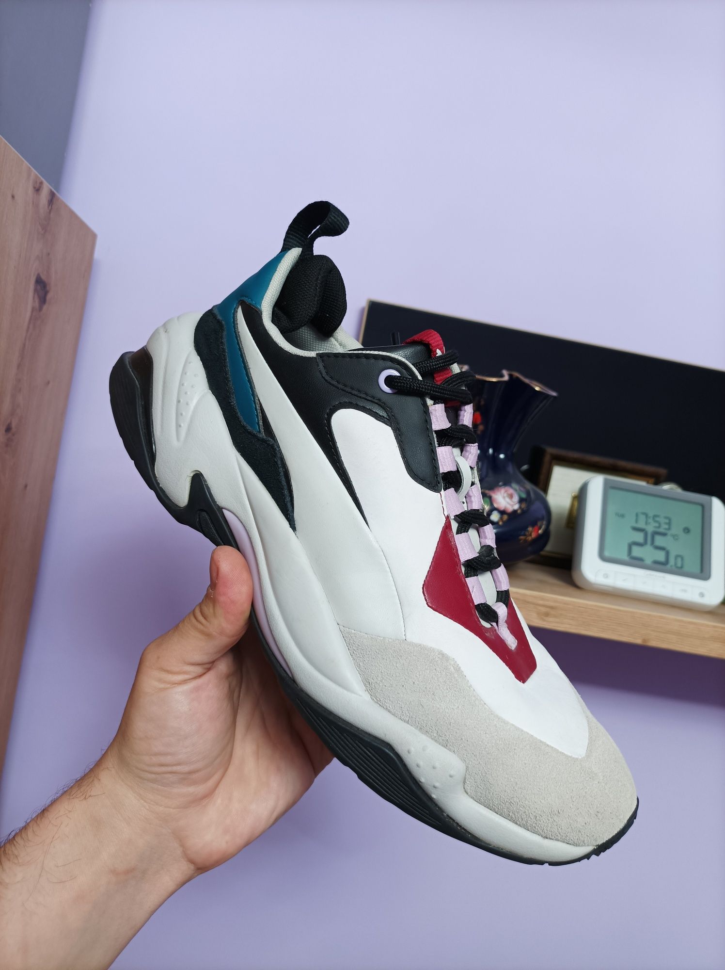 Adidași Puma - Thunder Rive Droite nr 40,5