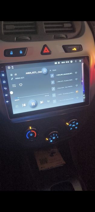 TEYES X1 монитор в отличном состоянии.