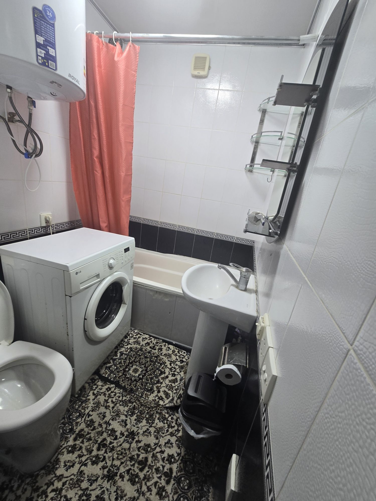Срочно продаётся 2 ком пер 3 ком на 1 ор Азиз бозор
