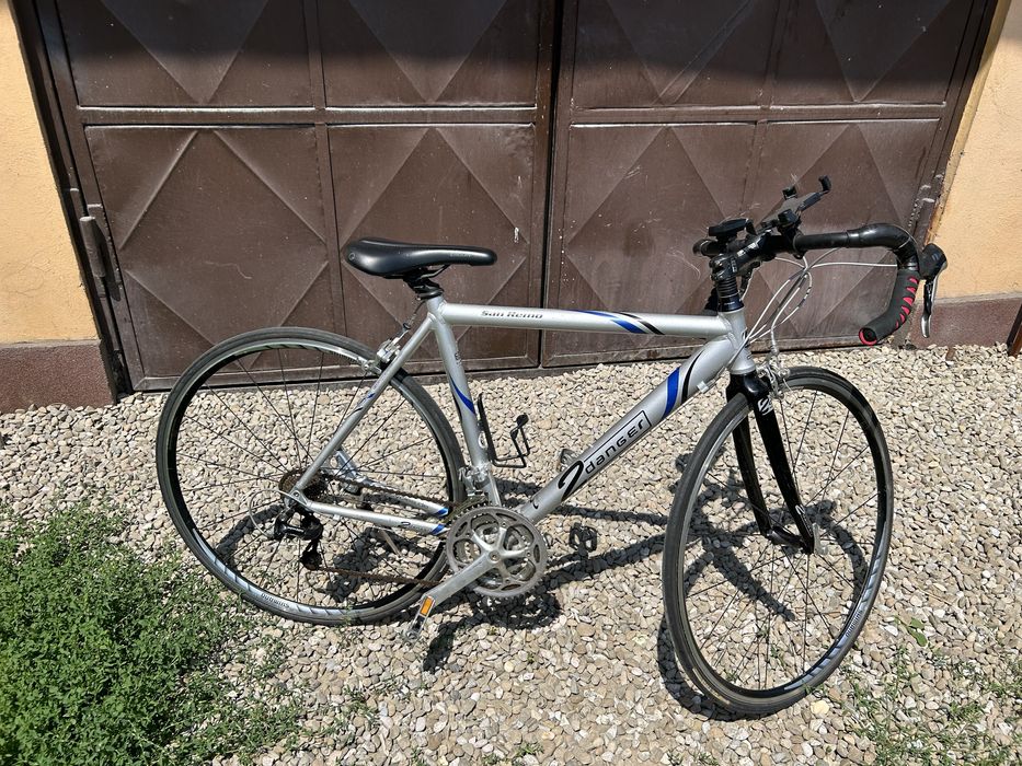 Bicicletă cursieră aluminiu