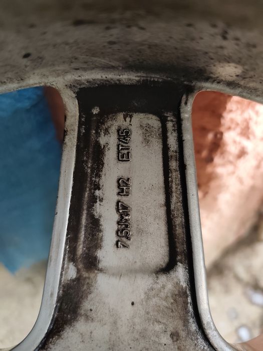 Vand jante aliaj Audi pe 17 66.6