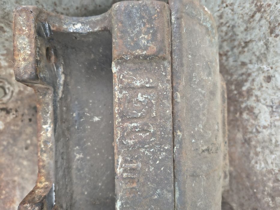 Menghină de 150 mm