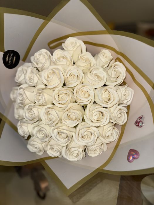 Buchete trandafiri de săpun