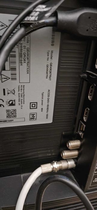 Телевизор Samsung QLED 49 инча SMART TV