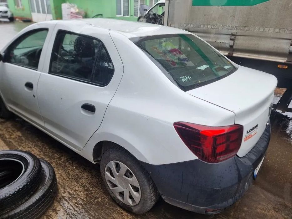 dezmembrez Dacia Logan 2 facelift, an 2018, motor 1.0 sce cutie manuala 5+1