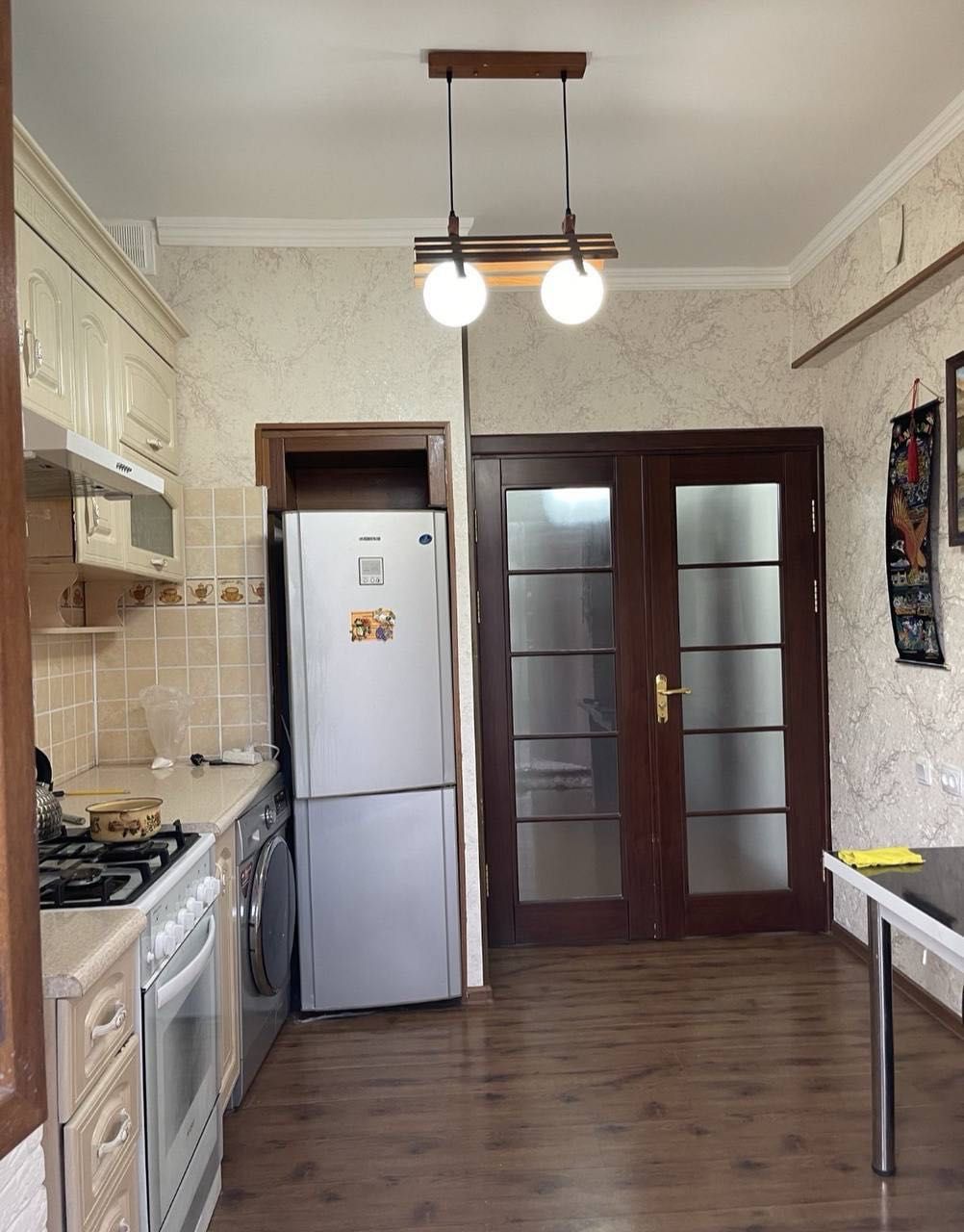 Яккасарай Продается 2 комнатная квартира ремонт ул.Бобура РОВД