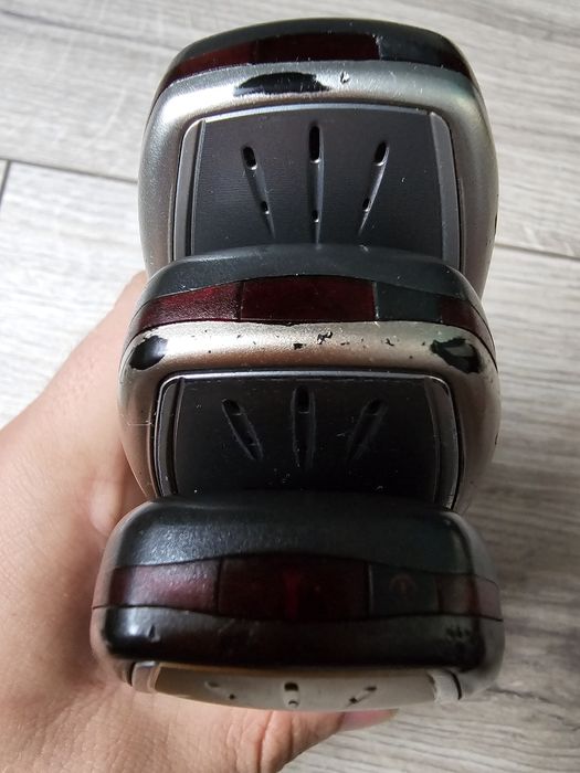3 Nokia 6310i - Livrare la 5 lei