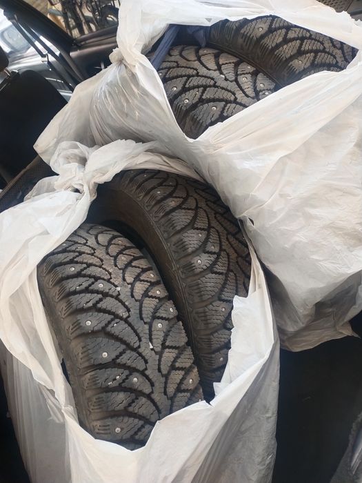 Продам комплект резины на 13 в отличном состоянии