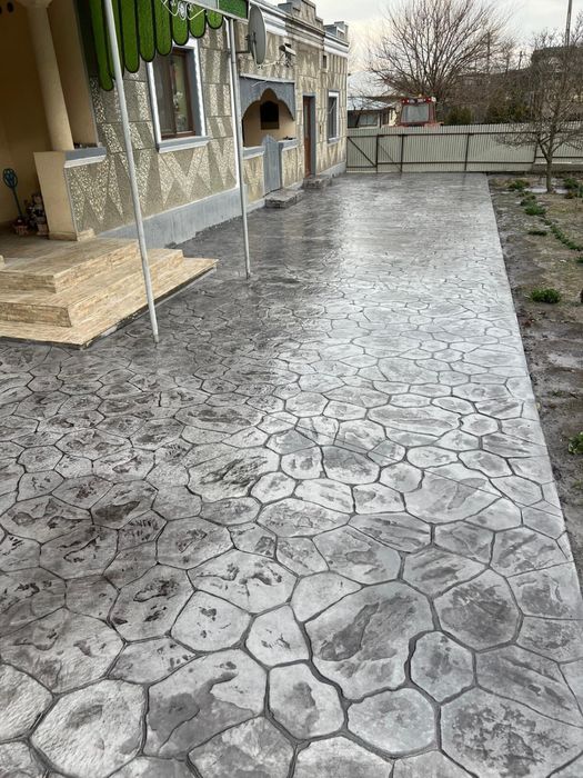 Executam lucrari cu beton amprentat