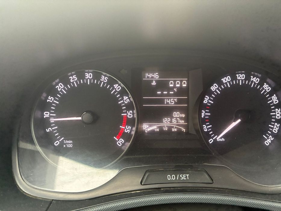 Se vinde Skoda Fabia 1.4 Diesel 2015