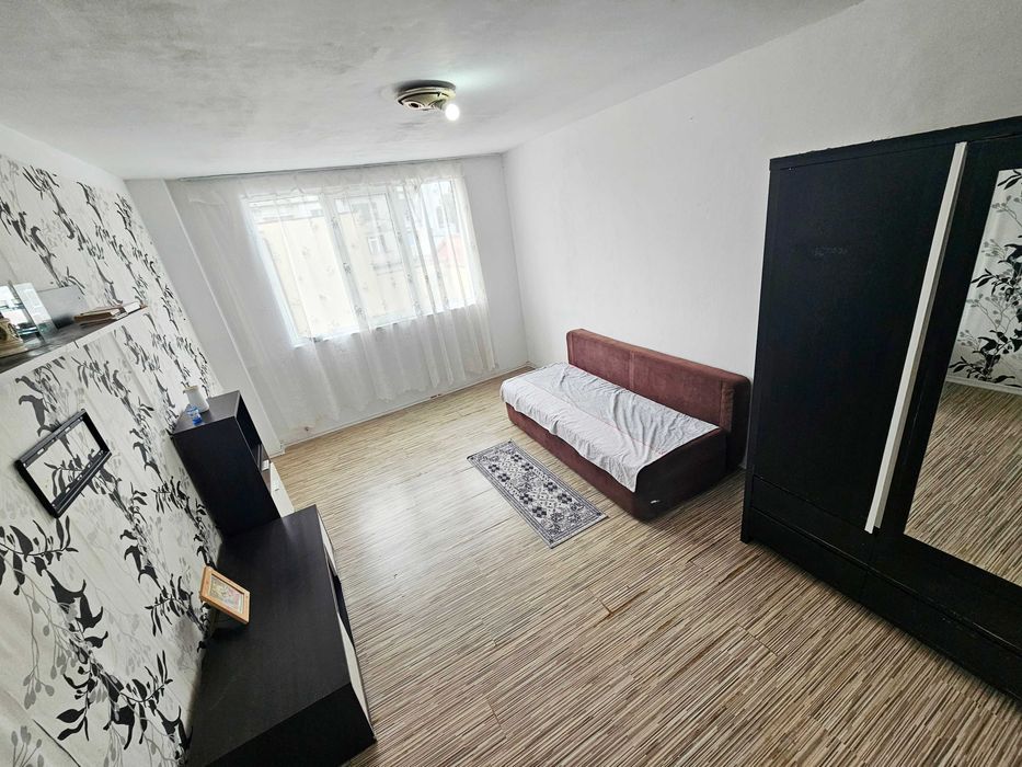 1 camera vanzare ,TIGLINA 1, etaj 3/4 str. Brailei