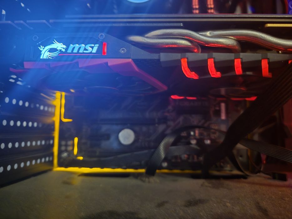 Placa video Nvidia GTX 1070 MSI Gaming X de 8GB