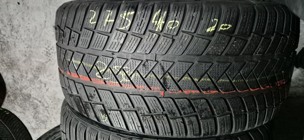 275 40 20 Vredestein m+s