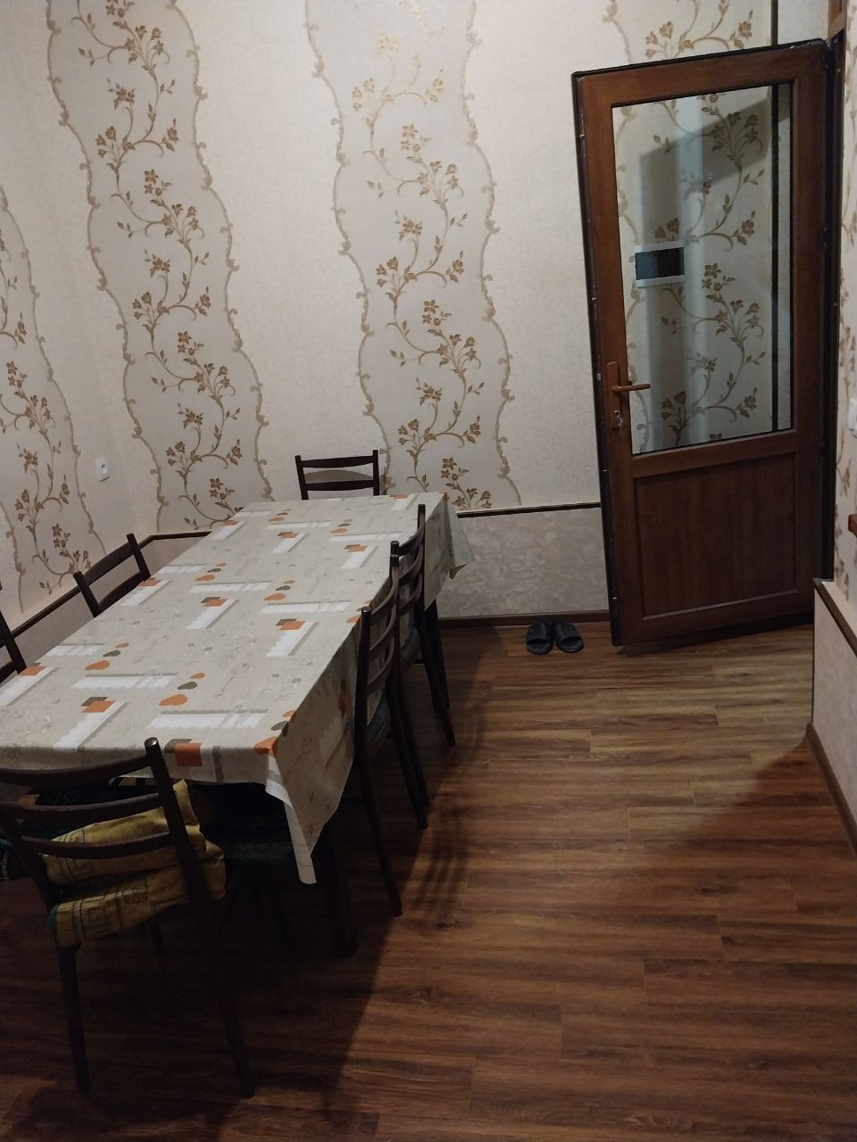 Oq tosh dacha (оилавий)