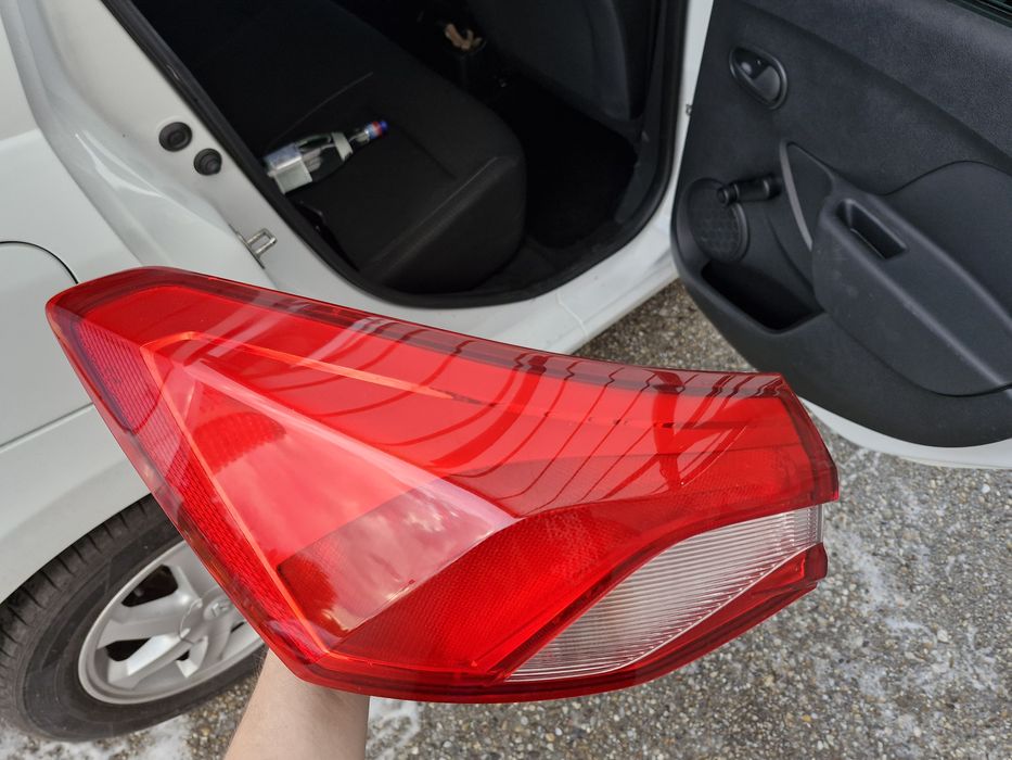 Triplă  (stop) Ford focus 2018-2023