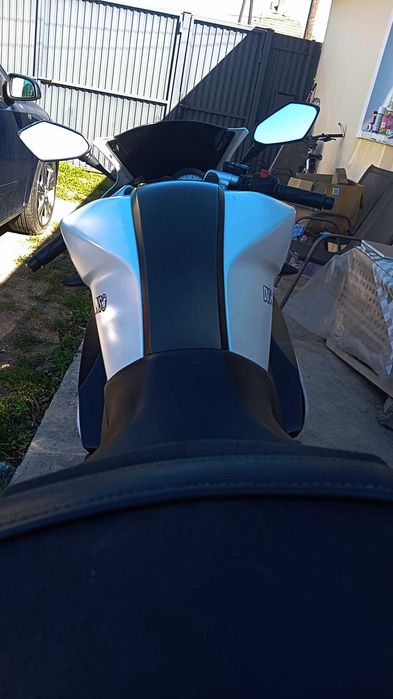 Vând urgent Yamaha yzf R 125