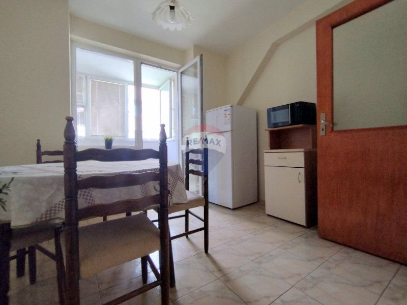 Продава се Двустаен апартамент в Варна, Спортна зала - 70 кв.м за 2786 €/кв.м - Снимка #2