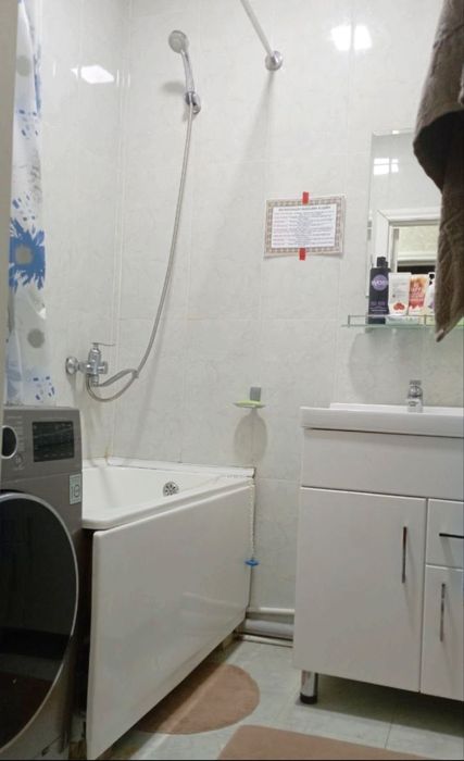 Продам 3/3/5 Буюк Ипак Йули Художников