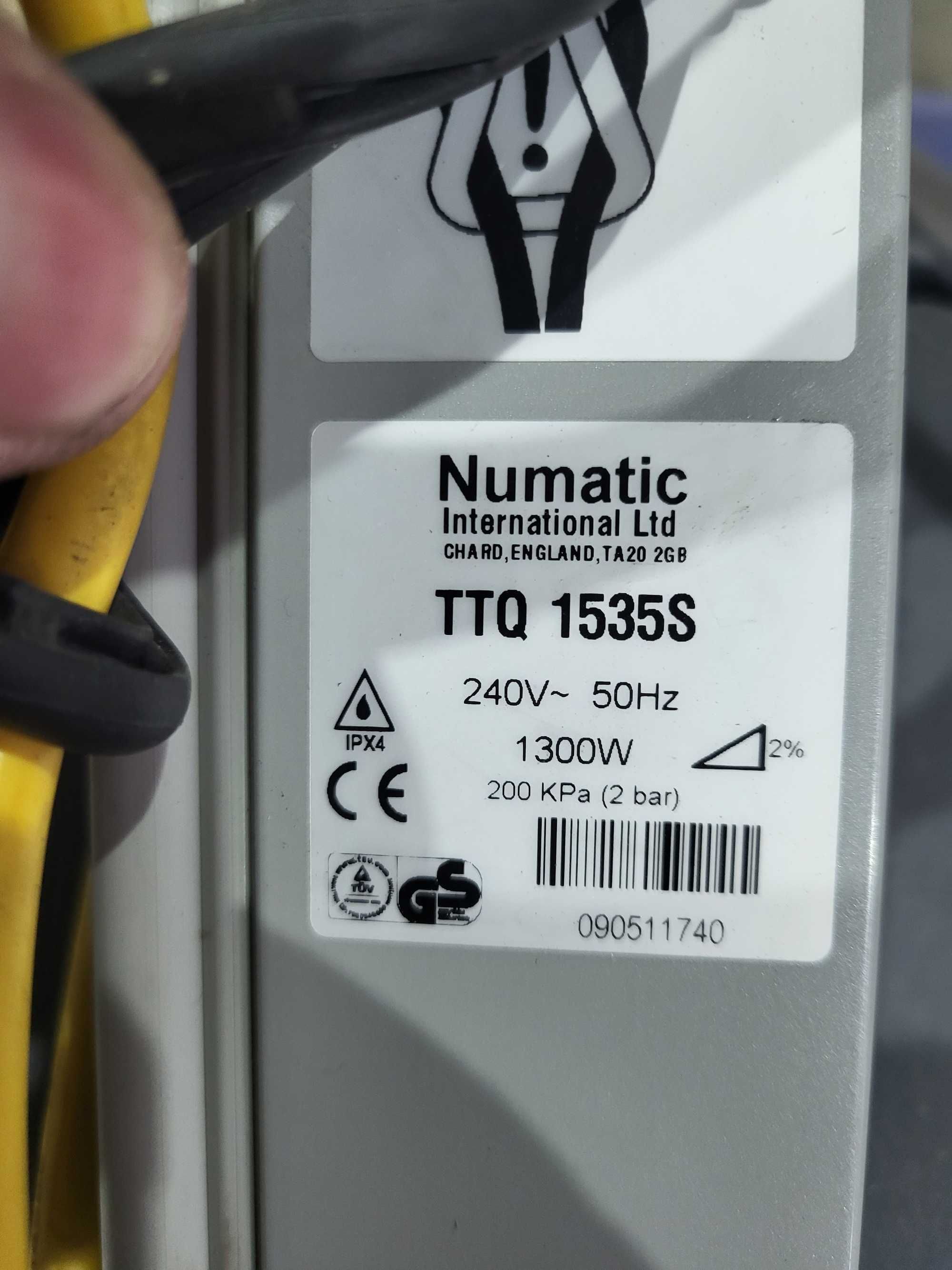 Професионална Подопочистваща Numatic TTQ 1535S