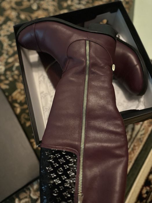 Обувь женская кожанная