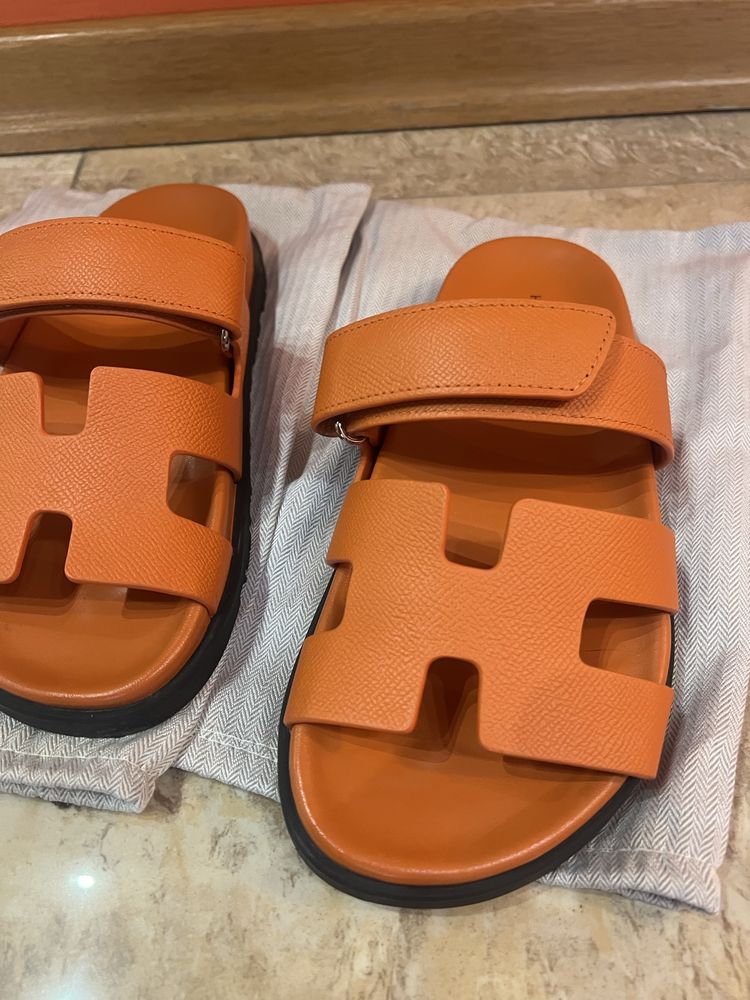 Чехли Hermes.