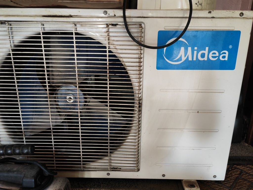 Климатик Midea 12ка