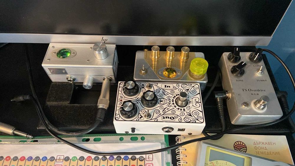 Blackstar HT-DUAL, китарни педали, мини усилвател Mojo Gear, SviSound