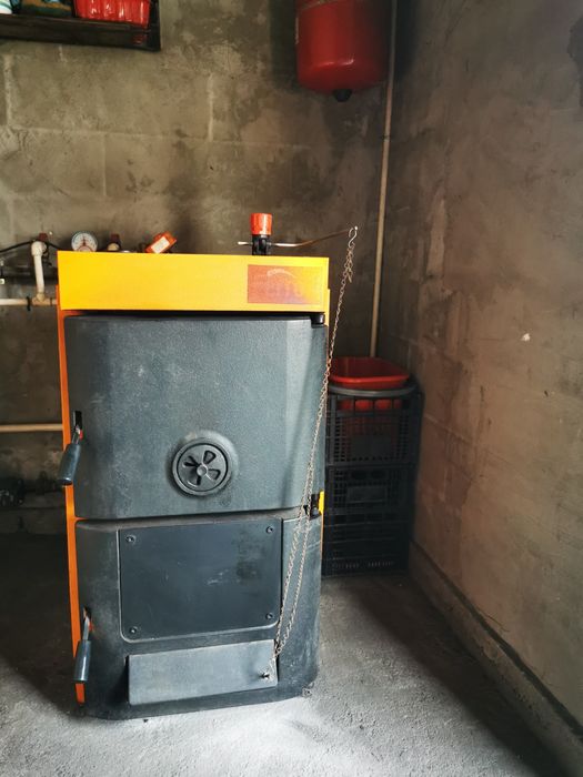 Vindem centrala ferroli termica 27 kw