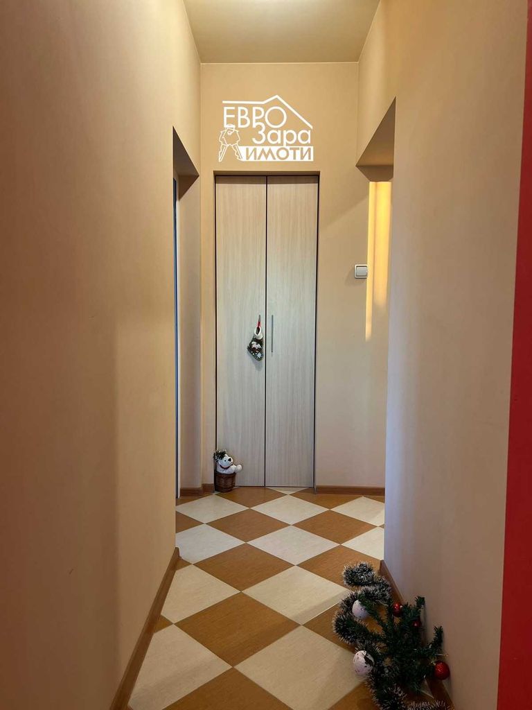 Продава се Четиристаен апартамент в Стара Загора, Център - 92 кв.м за 1573 €/кв.м - Снимка #7